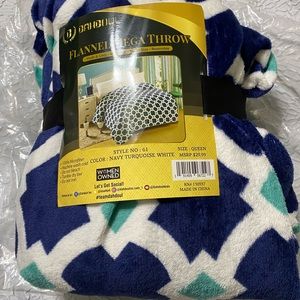 Brand New Queen Blanket blue and white